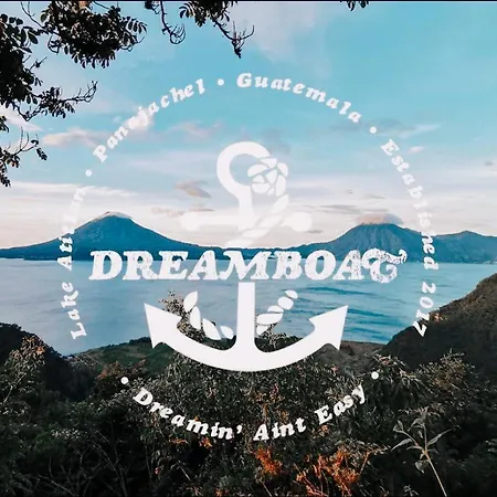 Dreamboat Hostel